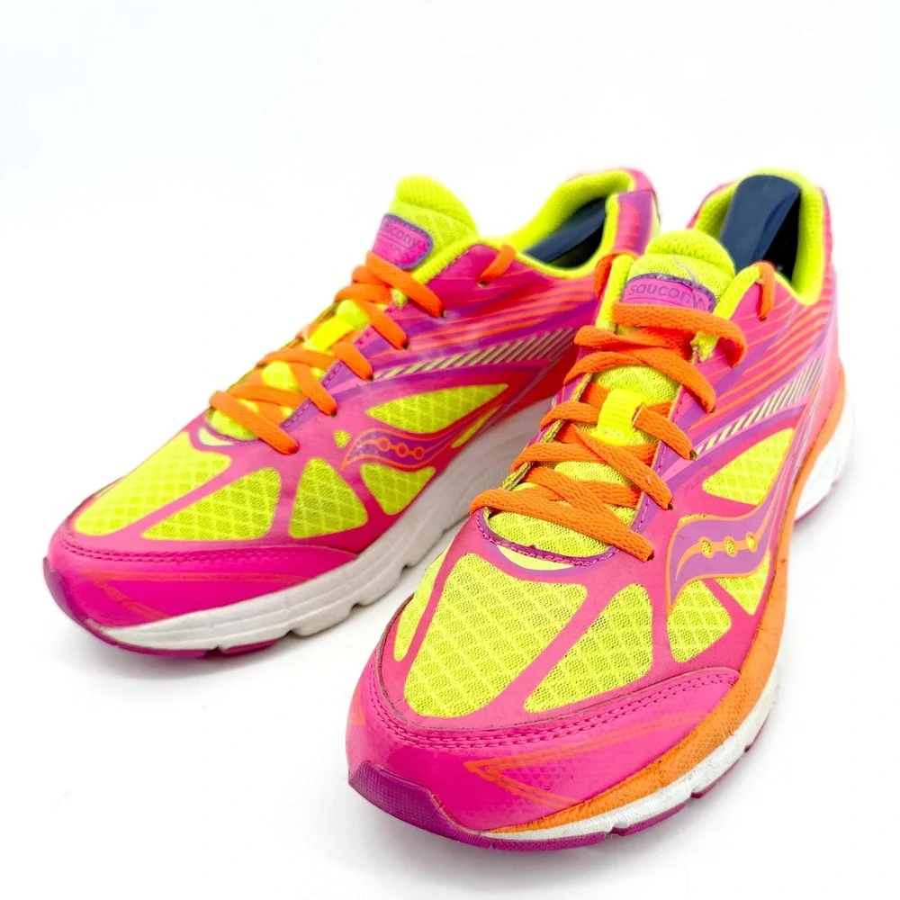 Saucony Kinvara 4 Running Shoes Girls 6.5  Fushia Pink Neon Yellow Running